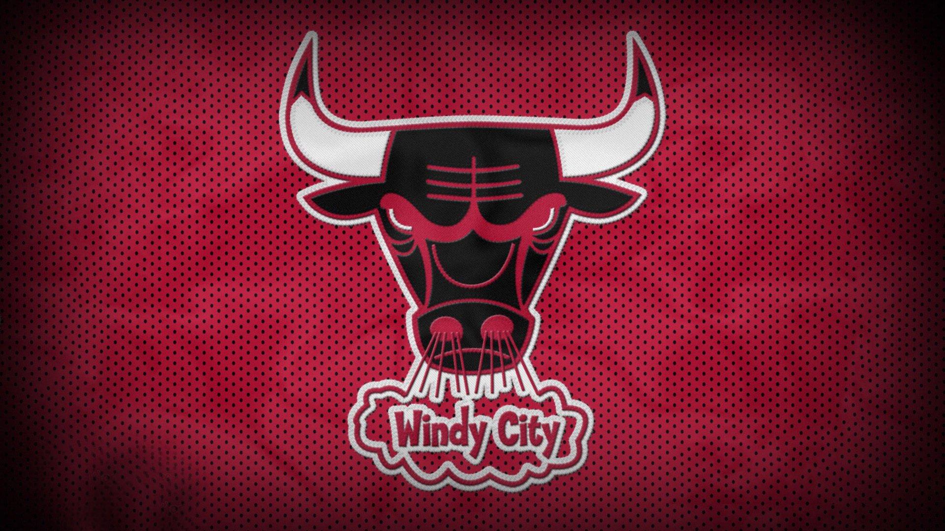 瓦拉内现身欧联决赛看台,深情助威老东家曼联!传奇中卫的赤子之心